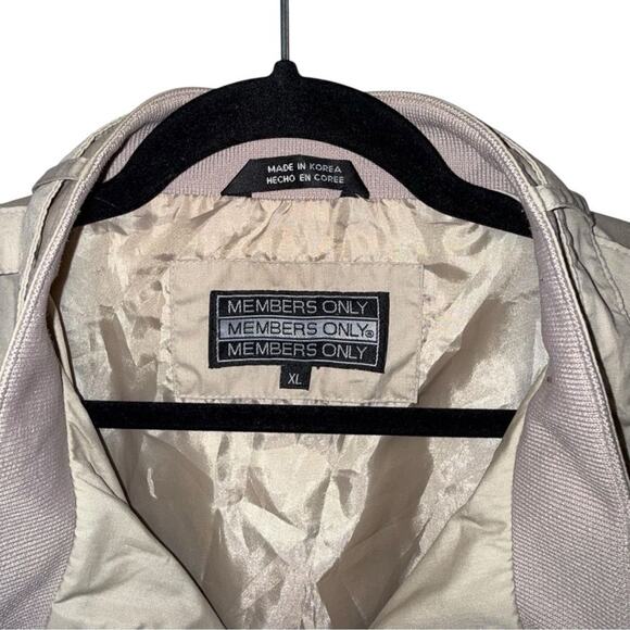 Members Only Tan Windbreaker Jacket Womens X-Large - Picture 3 of 4